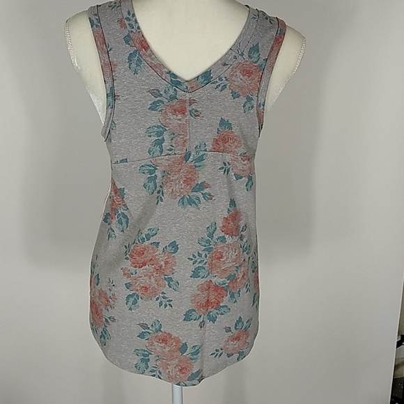 Brand New wirh tag floral sleeveless tops - Picture 4 of 8